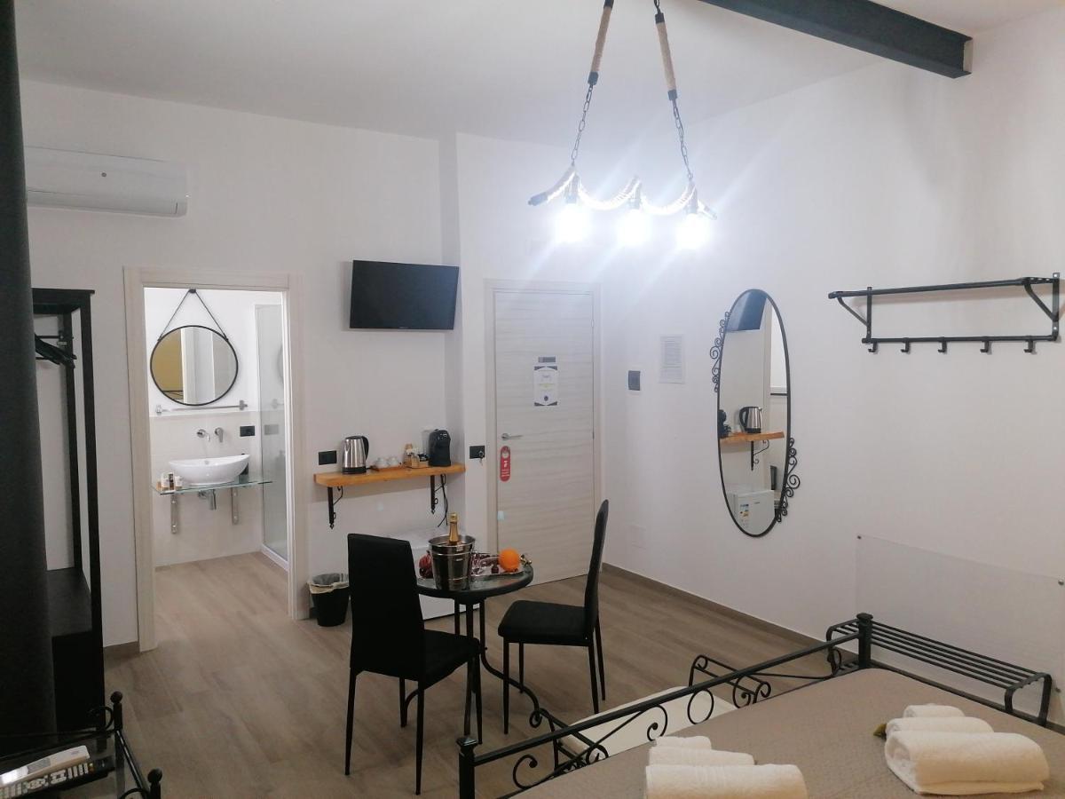 B&B 36 Passi Dal Mare 2.0 Trapani Luaran gambar